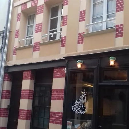 Le Petit Huit *